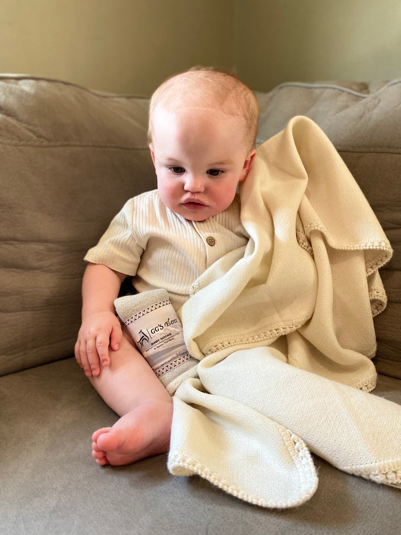 "Cloudlike Comfort: Pure Baby Alpaca Cream Baby Blanket"