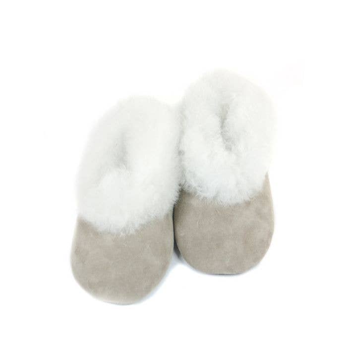Step into Softness with BabyPaca Suede Plush Booties! 🌟